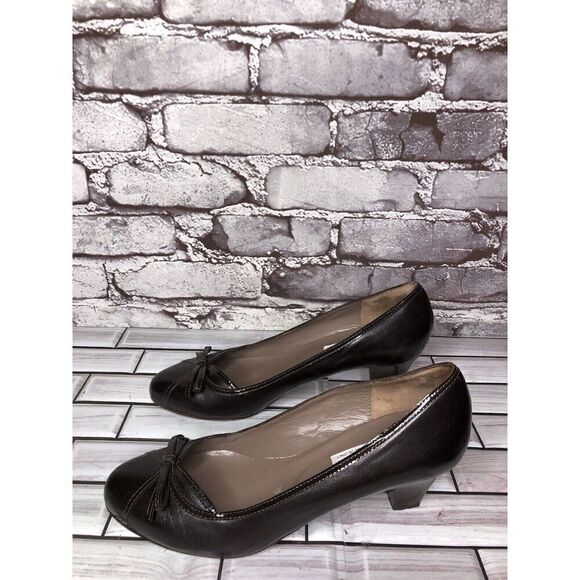 GIORGIA B. Brown Leather Patent Bow Designer Pumps Heels Women’s Sz 38EU/7.5M US - Picture 9 of 16
